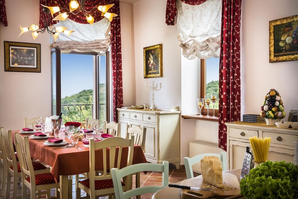 Oprtalj Palazzo Angelica B&B Adults Only מראה חיצוני תמונה
