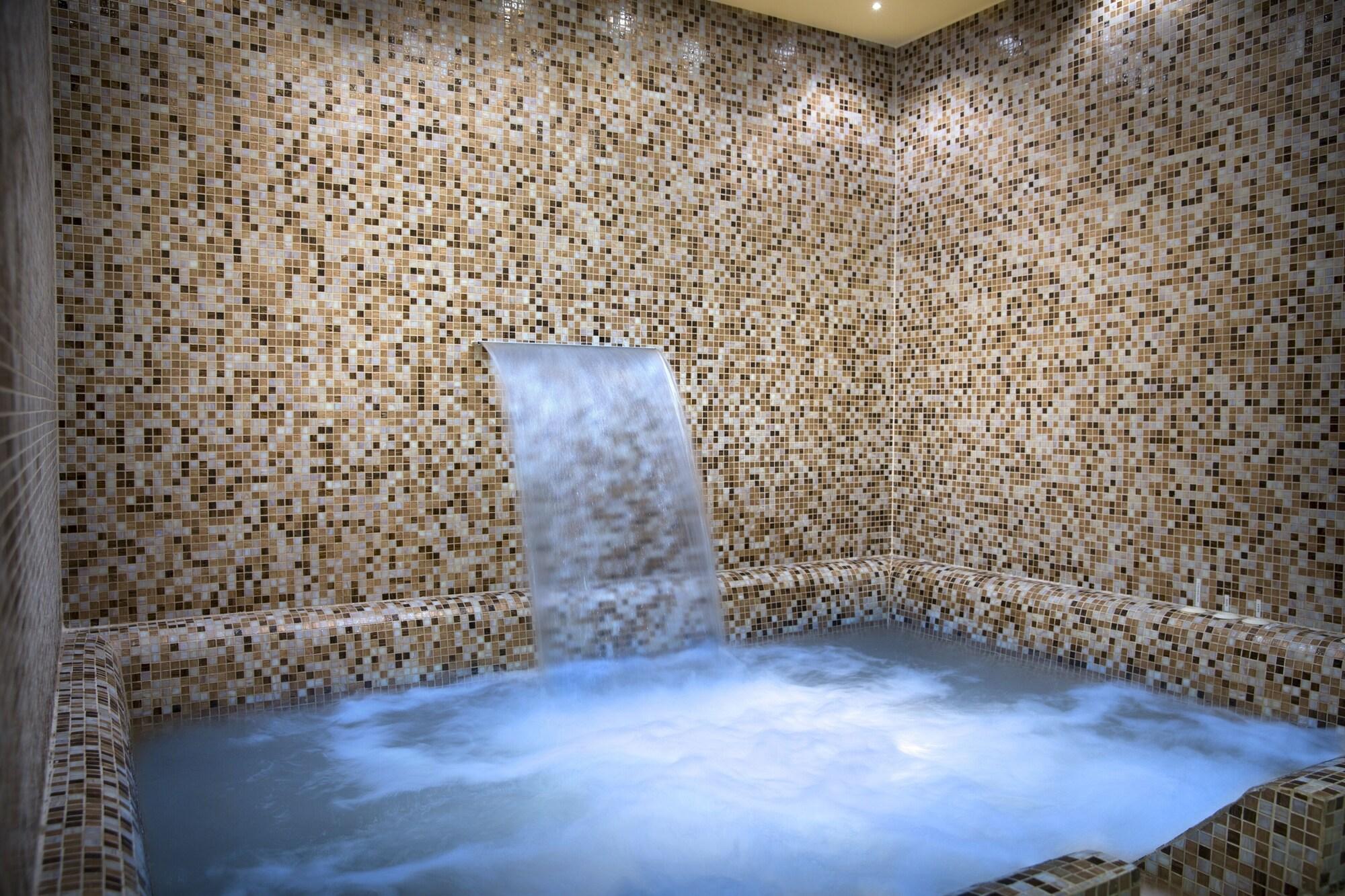 Oprtalj Palazzo Angelica B&B Adults Only מראה חיצוני תמונה