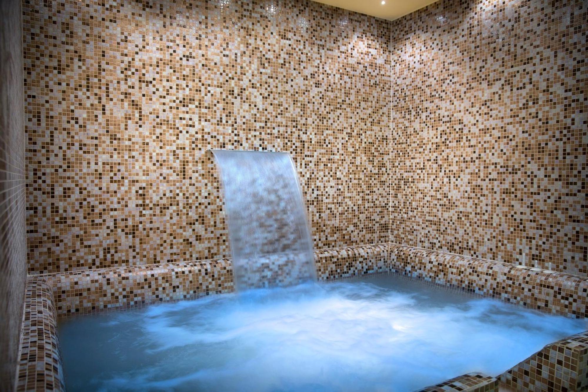 Oprtalj Palazzo Angelica B&B Adults Only מראה חיצוני תמונה
